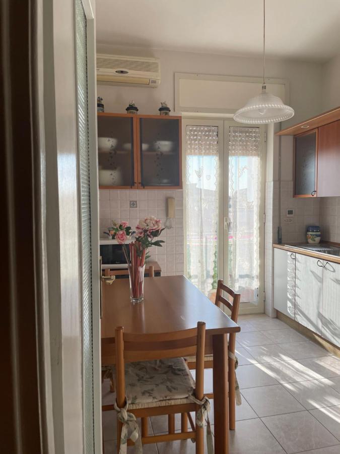 Sweet Emma Acomodação com café da manhã Caserta Exterior foto